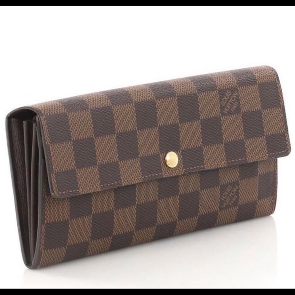 In Pristine Condition Authentic LV Wallet